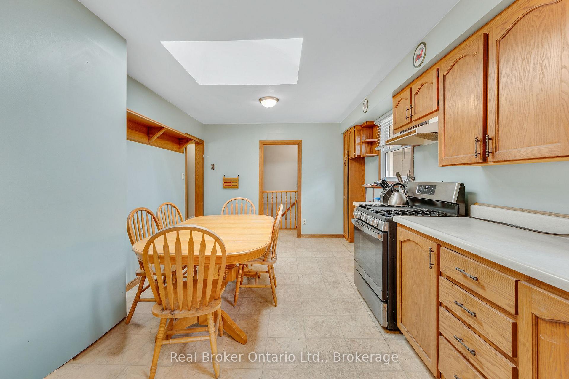 Photo 9 of 4143 Glancaster Road, Hamilton, Rural Glanbrook — HOMEH