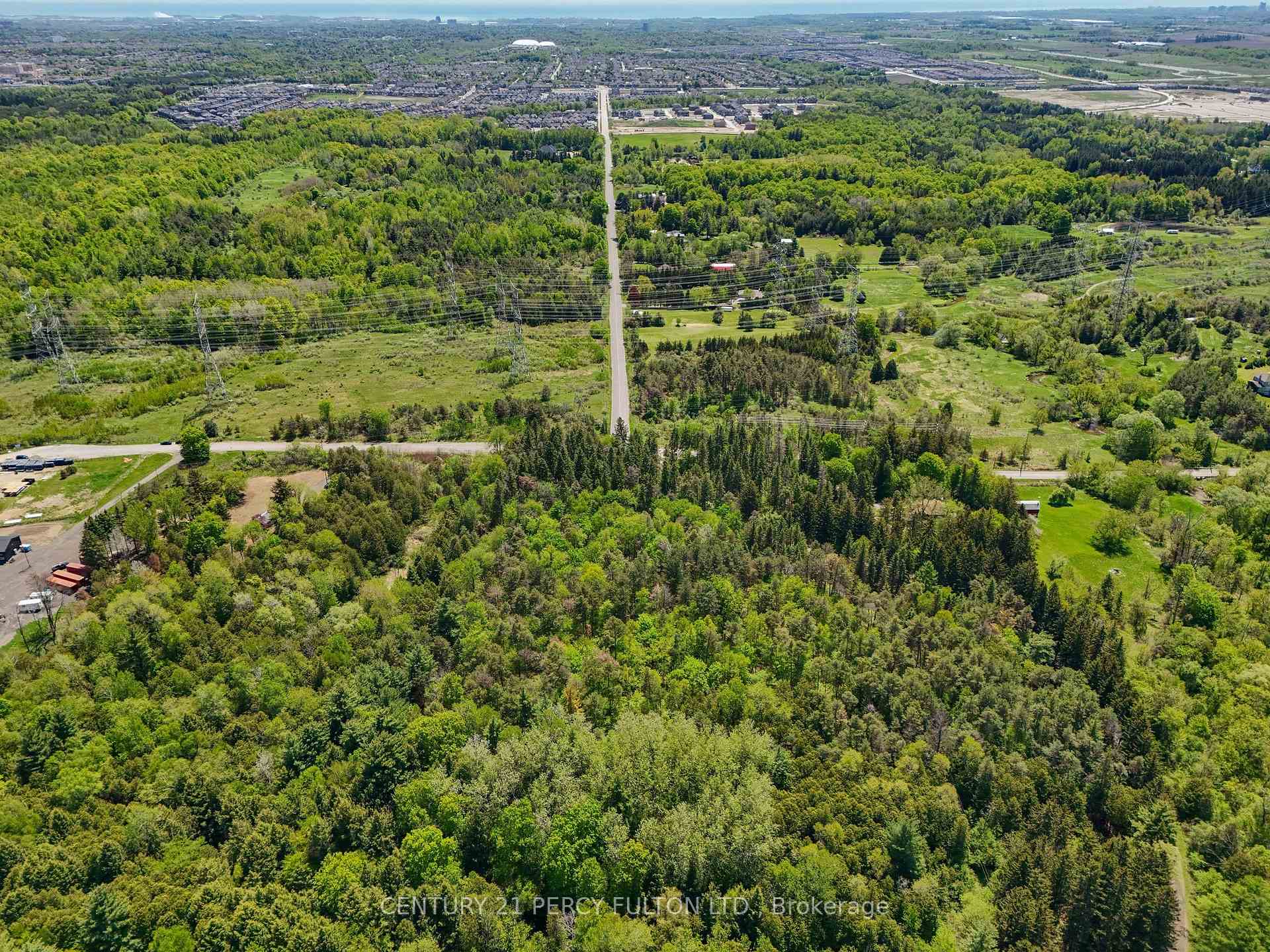 Photo 3 of 470 Lyndebrook Road, Whitby, Rural Whitby — HOMEH
