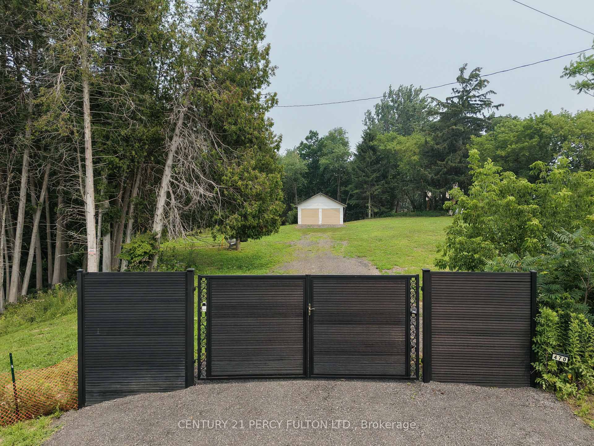 Photo 6 of 470 Lyndebrook Road, Whitby, Rural Whitby — HOMEH