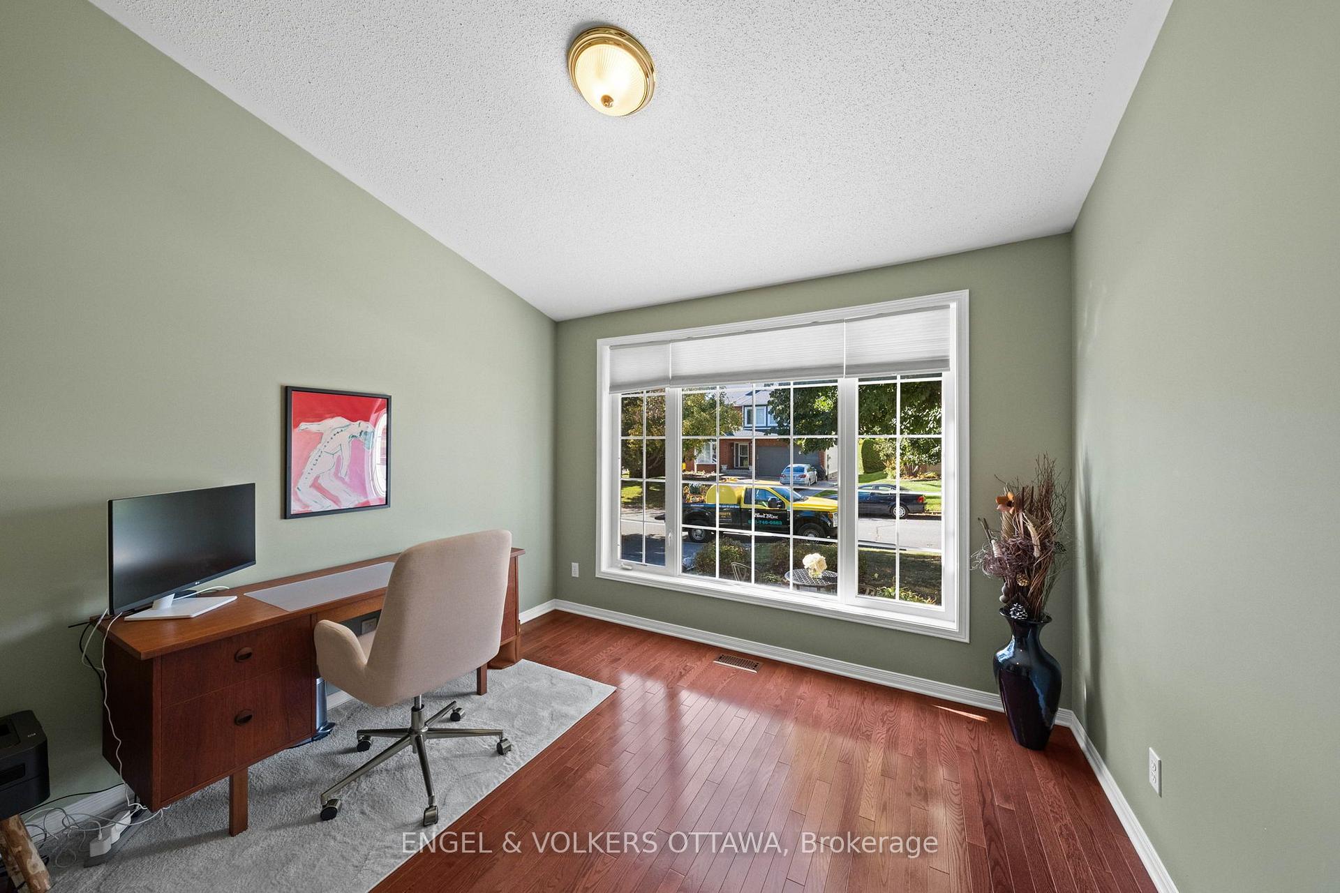 Photo 27 of 4 Burnstead Crescent, Ottawa, Kanata - Emerald Meadows/Trailwest — HOMEH
