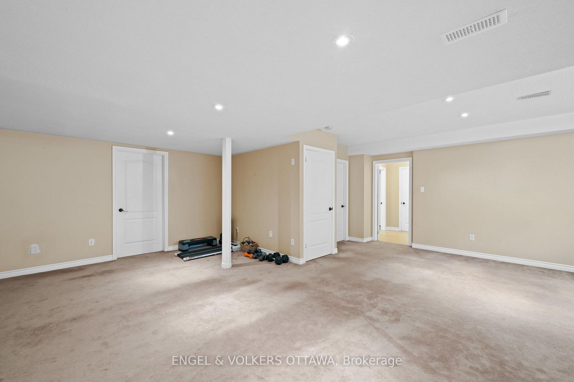 Photo 36 of 4 Burnstead Crescent, Ottawa, Kanata - Emerald Meadows/Trailwest — HOMEH