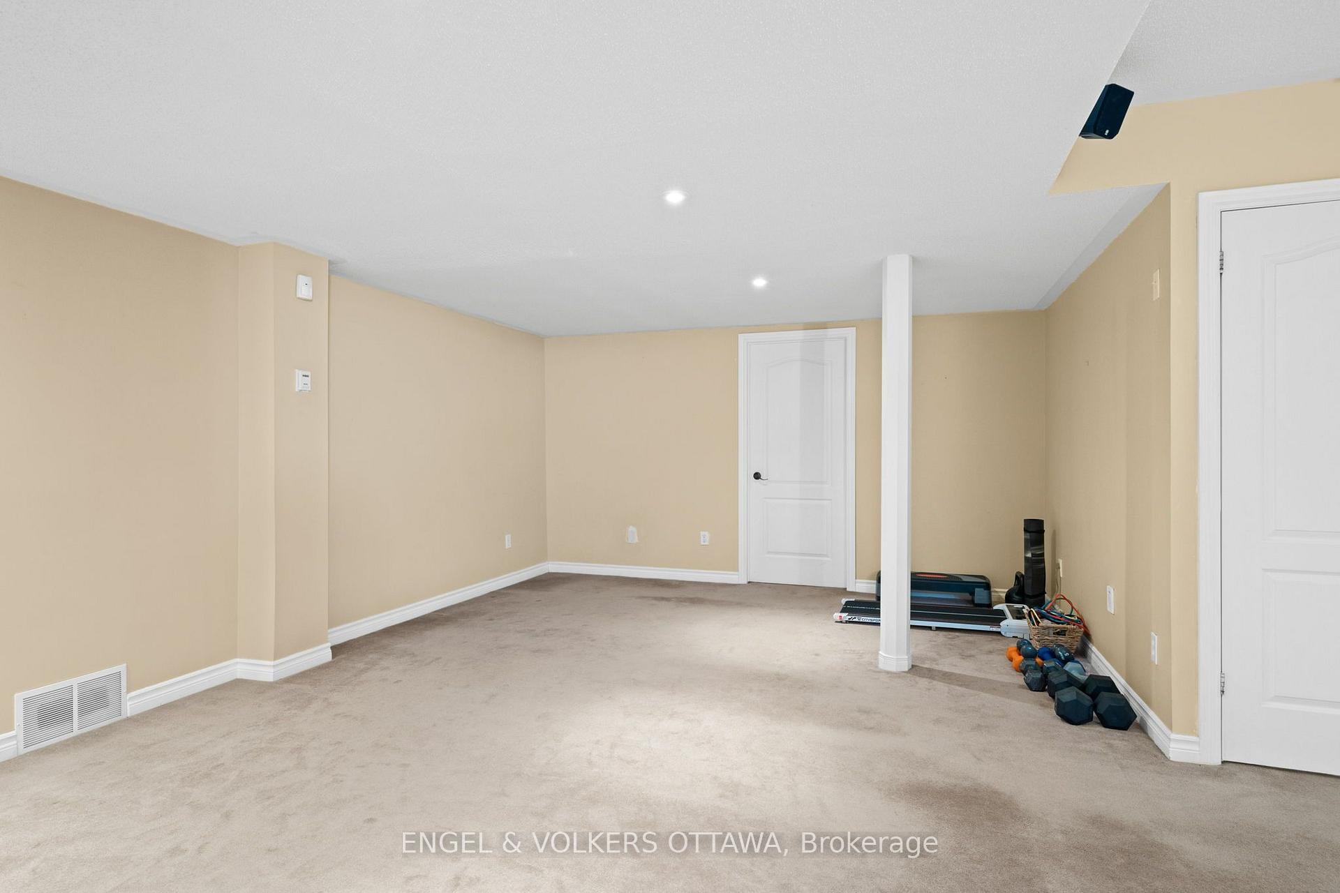 Photo 37 of 4 Burnstead Crescent, Ottawa, Kanata - Emerald Meadows/Trailwest — HOMEH