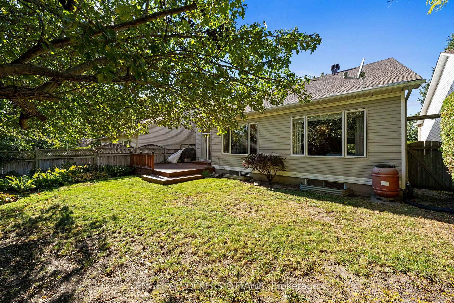 Photo 39 of 4 Burnstead Crescent, Ottawa, Kanata - Emerald Meadows/Trailwest — HOMEH
