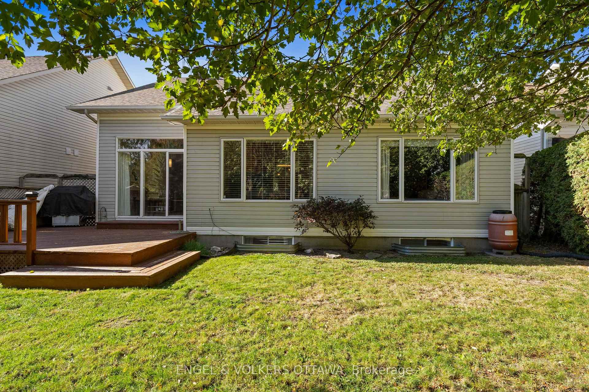 Photo 40 of 4 Burnstead Crescent, Ottawa, Kanata - Emerald Meadows/Trailwest — HOMEH
