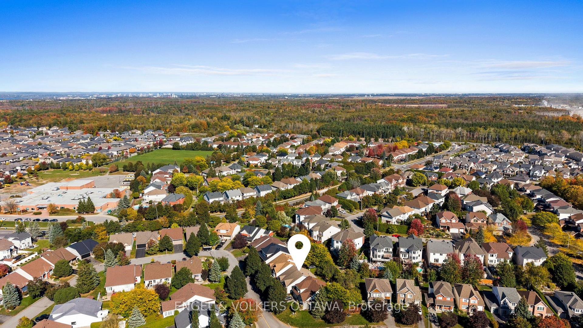 Photo 48 of 4 Burnstead Crescent, Ottawa, Kanata - Emerald Meadows/Trailwest — HOMEH