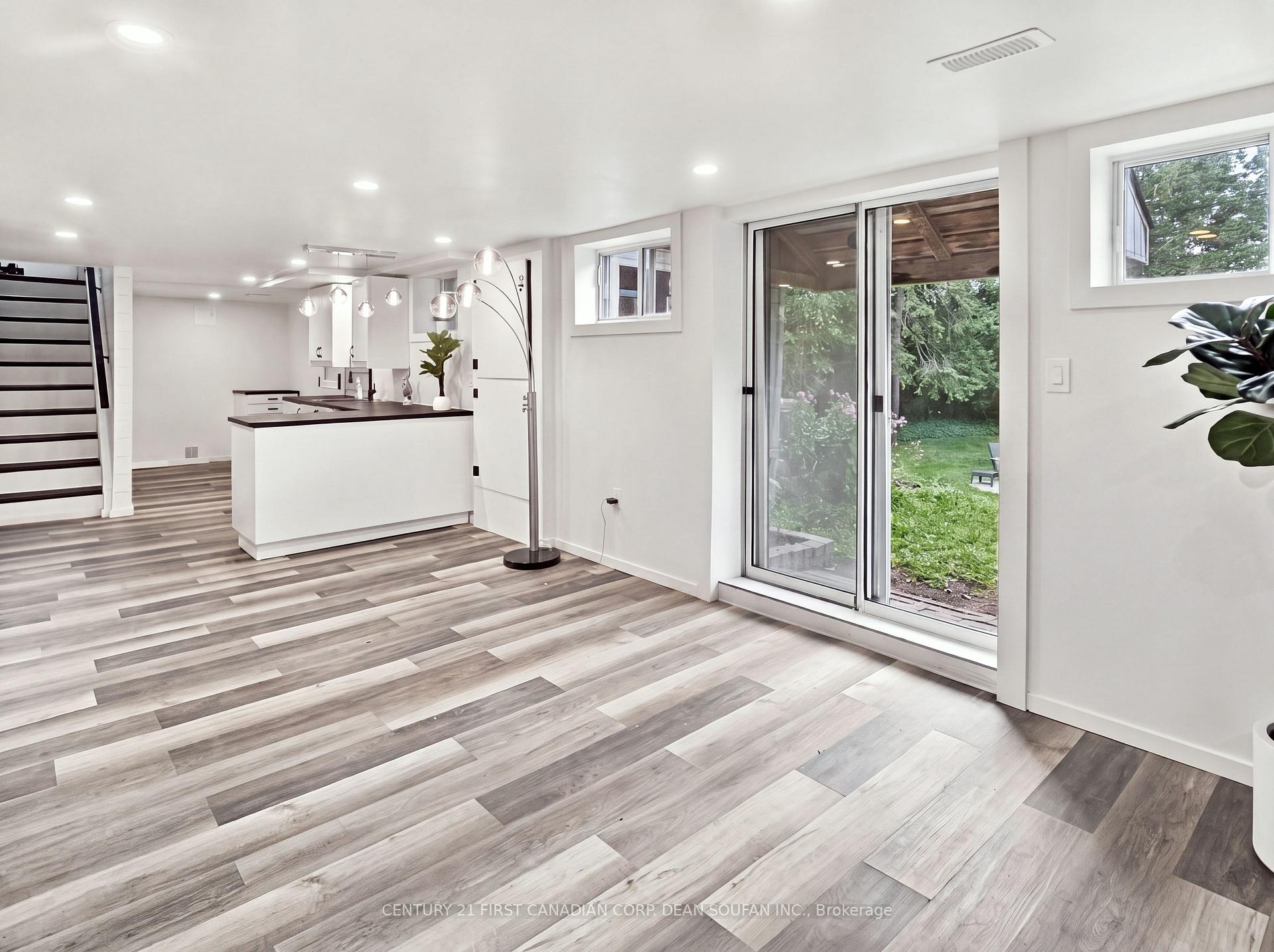 Photo 14 of 351 Briarhill Avenue, London, East A — HOMEH