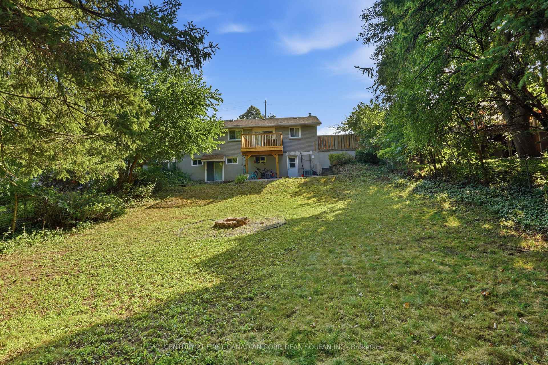 Photo 21 of 351 Briarhill Avenue, London, East A — HOMEH