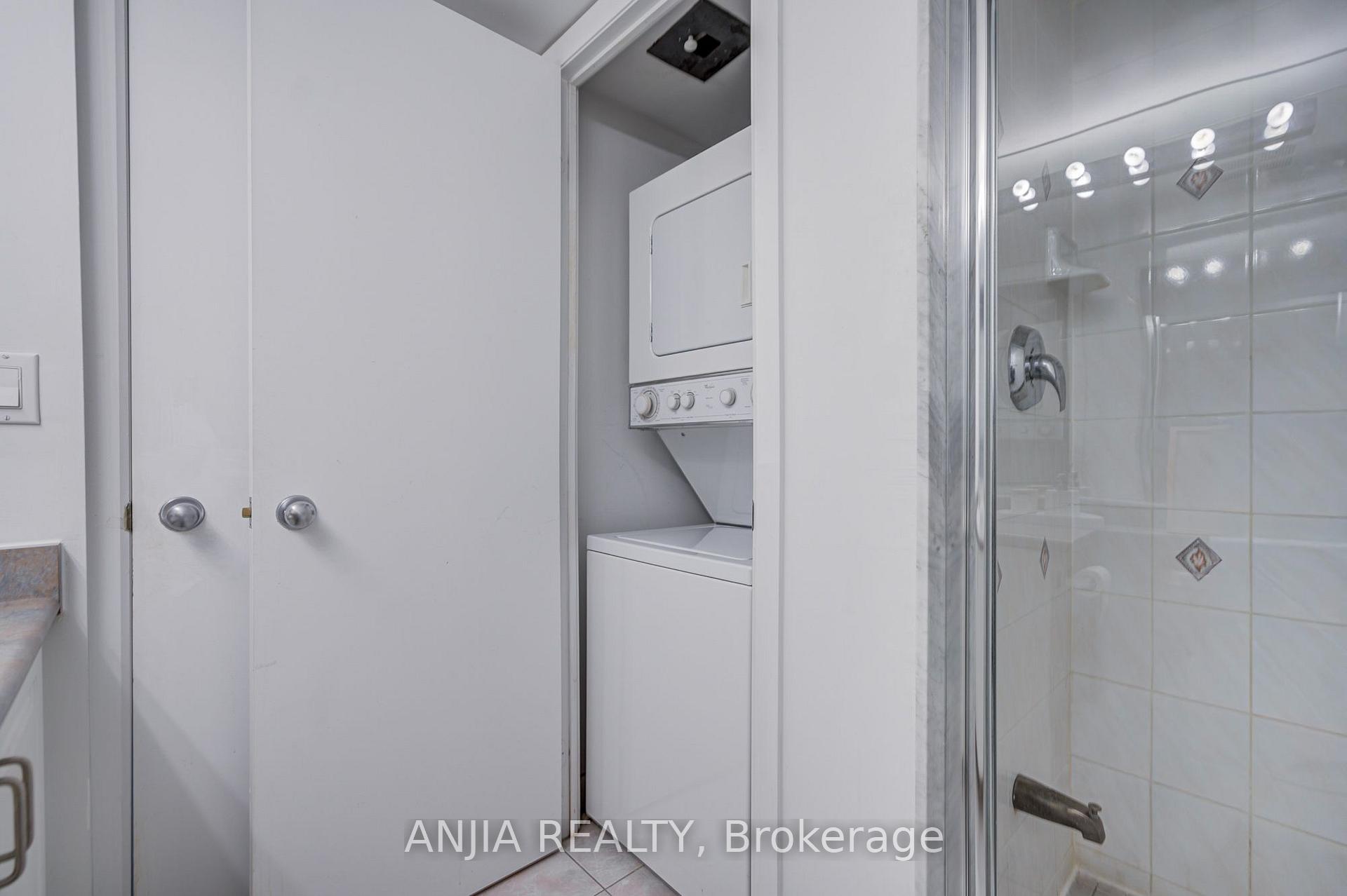 Photo 26 of Unit 2011, 8 Park Road, Toronto, Rosedale-Moore Park — HOMEH