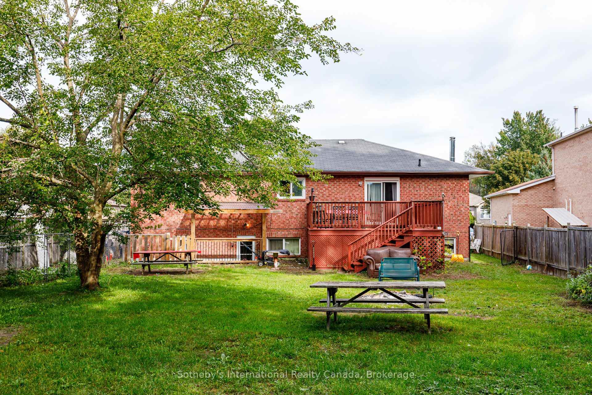 Photo 14 of 15 Port Royal Trail, Wasaga Beach — HOMEH