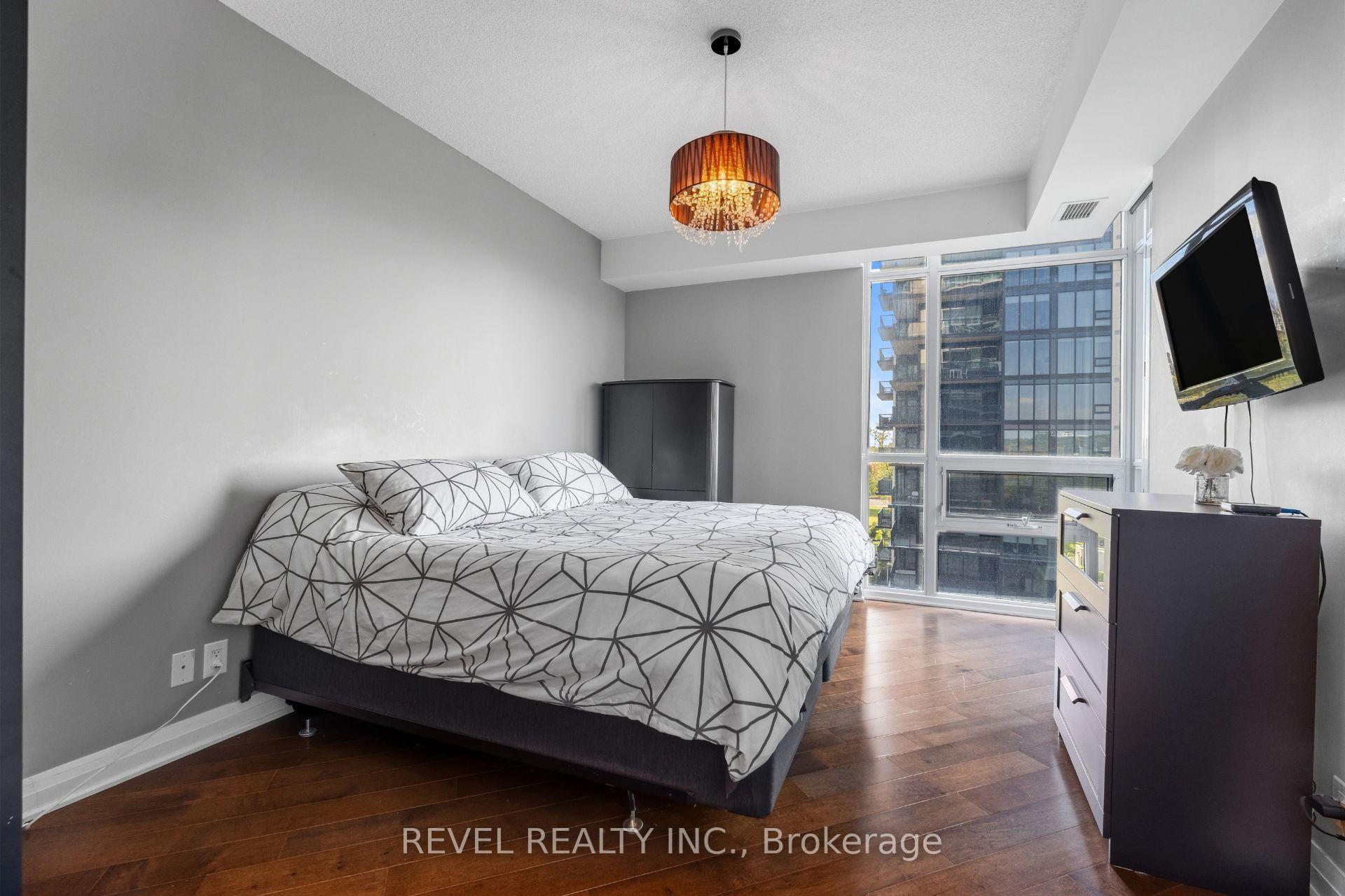 Photo 16 of Unit 511, 1055 Southdown Road, Mississauga, Clarkson — HOMEH