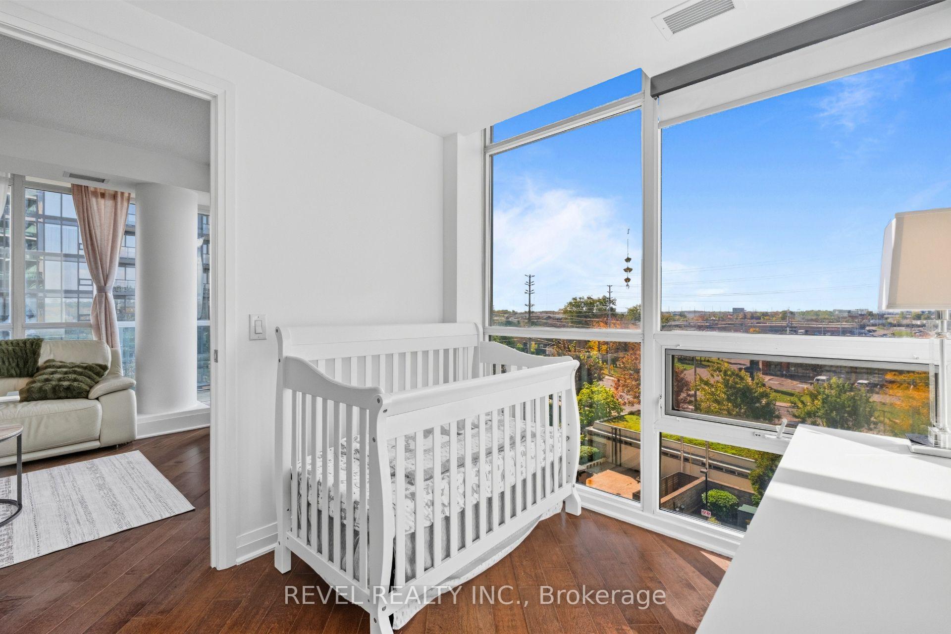 Photo 22 of Unit 511, 1055 Southdown Road, Mississauga, Clarkson — HOMEH