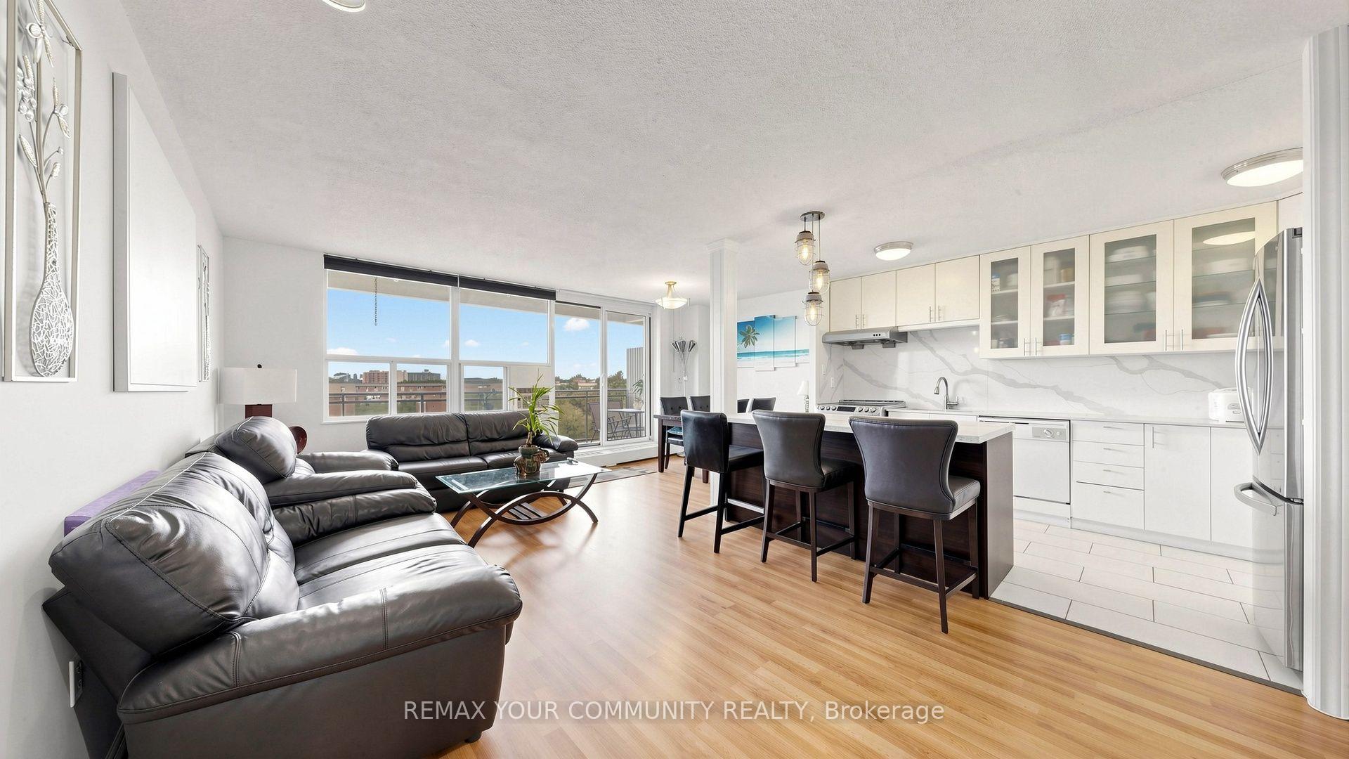 Photo 10 of Unit 707, 180 Dudley Avenue, Markham, Thornhill — HOMEH