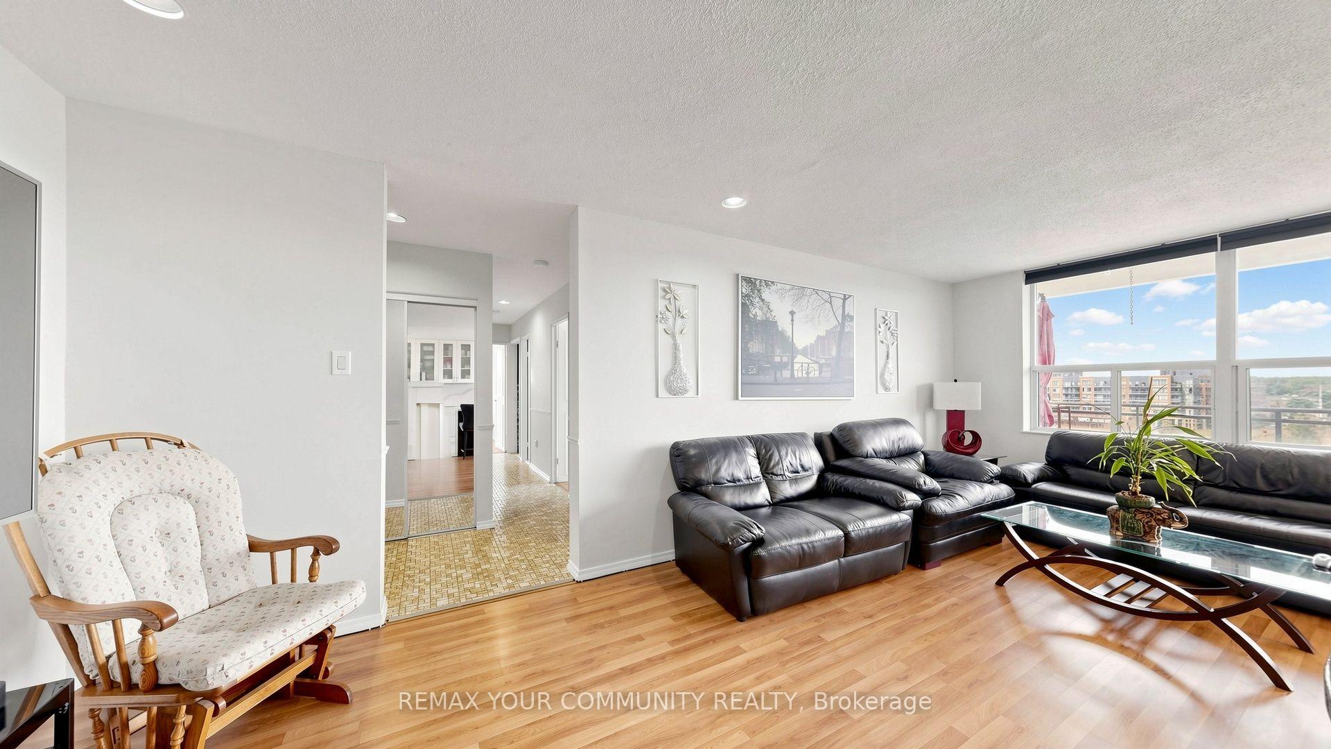 Photo 12 of Unit 707, 180 Dudley Avenue, Markham, Thornhill — HOMEH