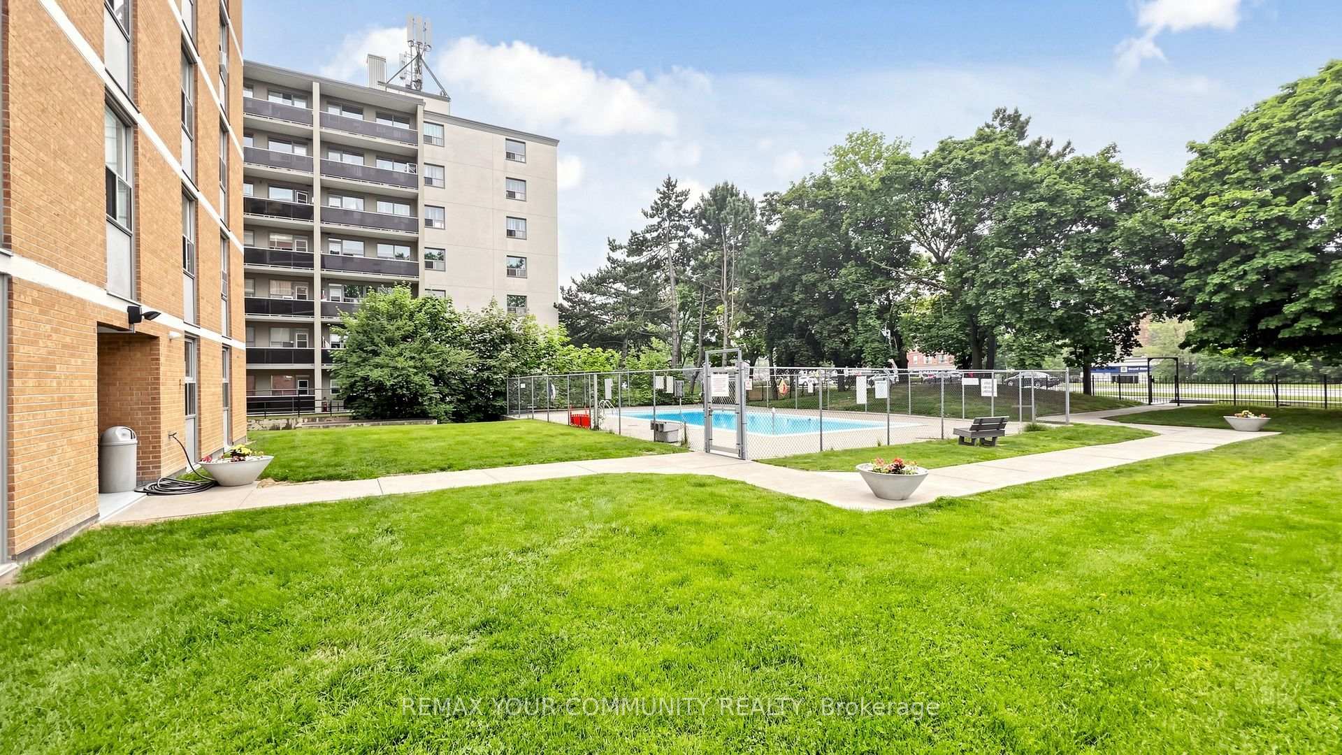Photo 38 of Unit 707, 180 Dudley Avenue, Markham, Thornhill — HOMEH