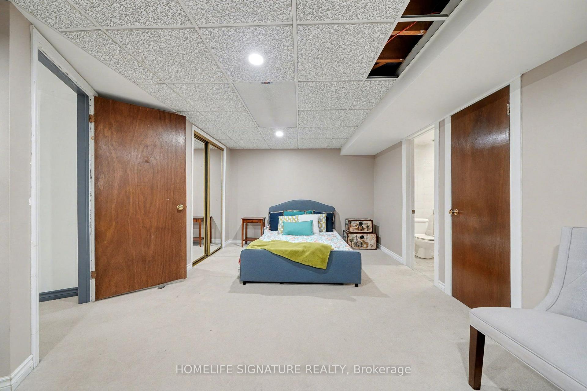 Photo 8 of 28 Walton Drive, Caledon, Palgrave — HOMEH
