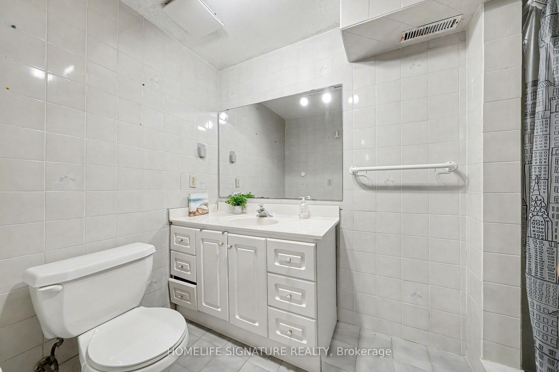 Photo 9 of 28 Walton Drive, Caledon, Palgrave — HOMEH
