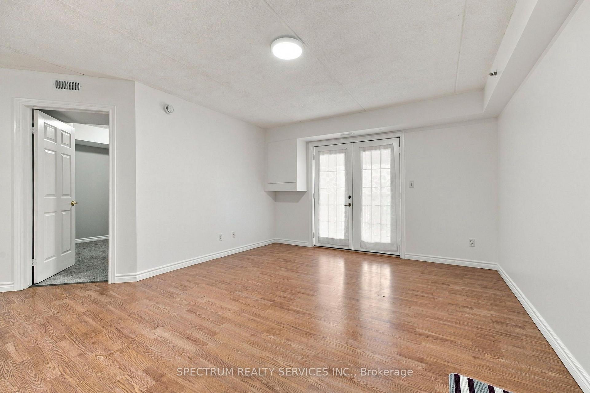 Photo 7 of Unit 208, 1480 Bishops Gate, Oakville, Glen Abbey — HOMEH