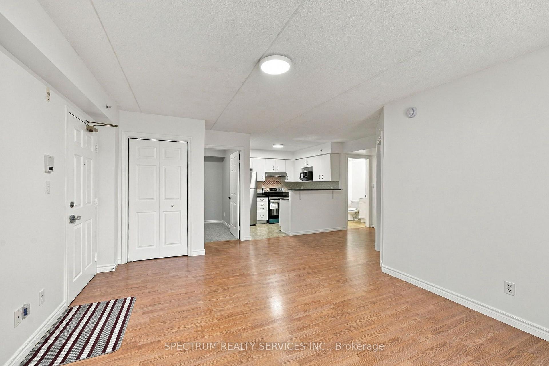 Photo 9 of Unit 208, 1480 Bishops Gate, Oakville, Glen Abbey — HOMEH