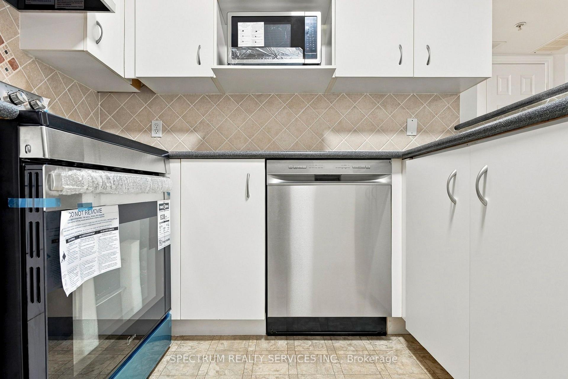 Photo 14 of Unit 208, 1480 Bishops Gate, Oakville, Glen Abbey — HOMEH