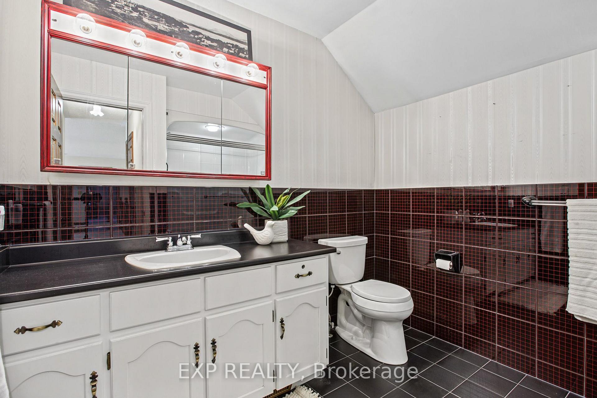 Photo 37 of 5 VanStraalen Street, Hamilton, Carlisle — HOMEH