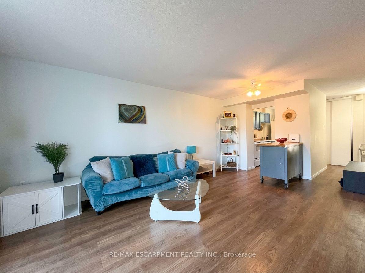 Photo 15 of Unit 346, 350 Quigley Road, Hamilton, Vincent — HOMEH