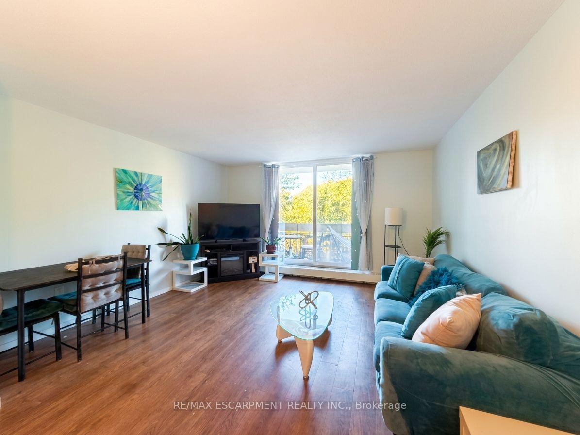 Photo 17 of Unit 346, 350 Quigley Road, Hamilton, Vincent — HOMEH
