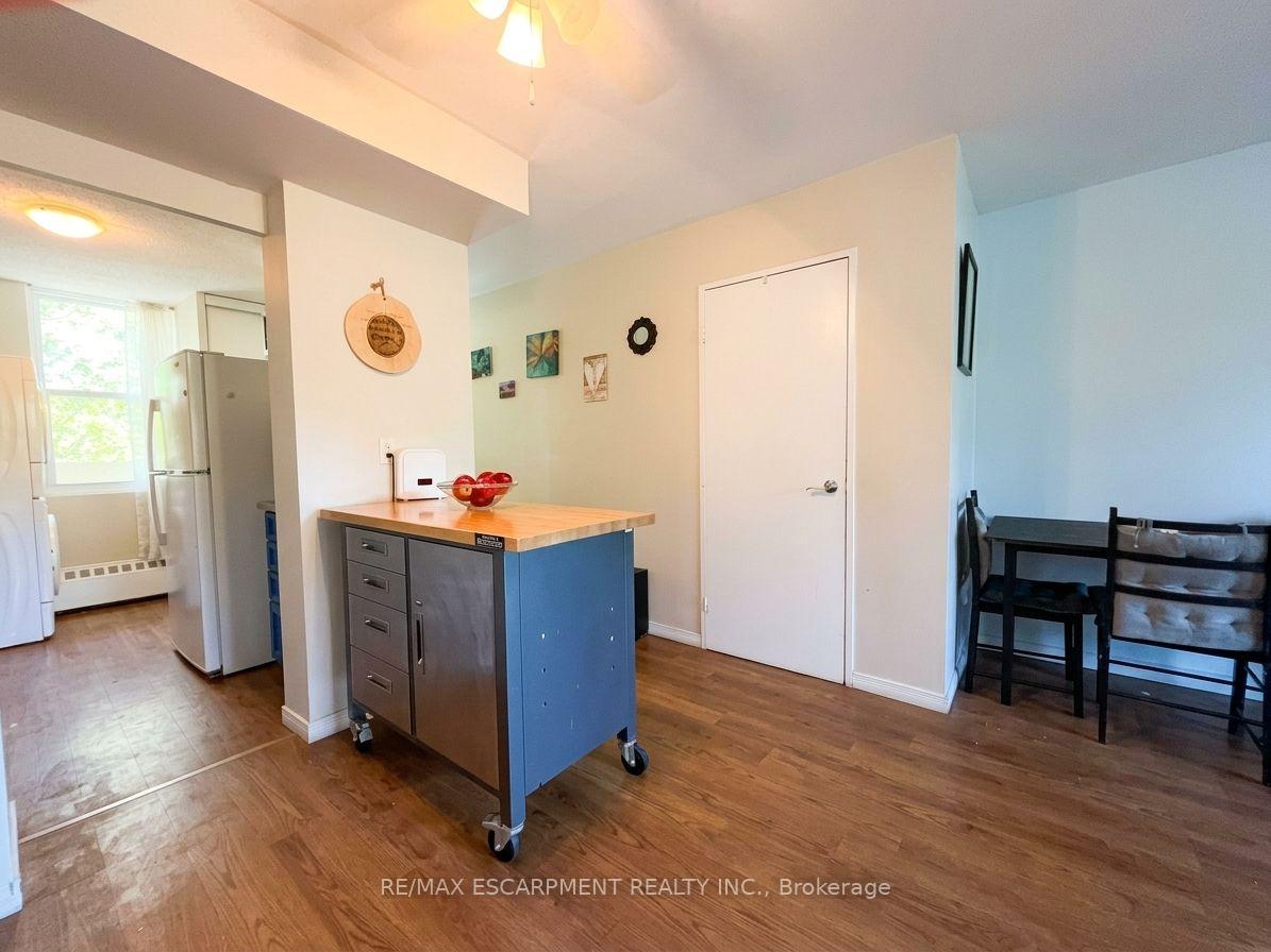 Photo 19 of Unit 346, 350 Quigley Road, Hamilton, Vincent — HOMEH