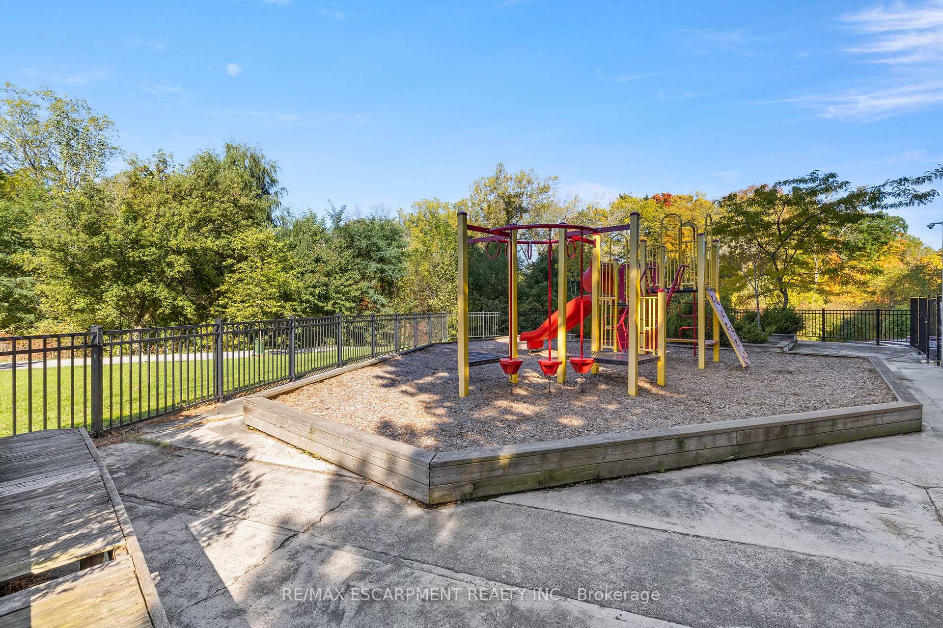 Photo 33 of Unit 346, 350 Quigley Road, Hamilton, Vincent — HOMEH