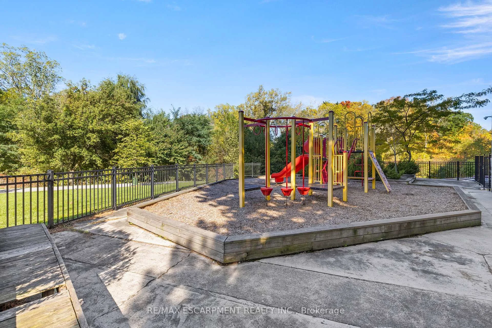 Photo 40 of Unit 346, 350 Quigley Road, Hamilton, Vincent — HOMEH