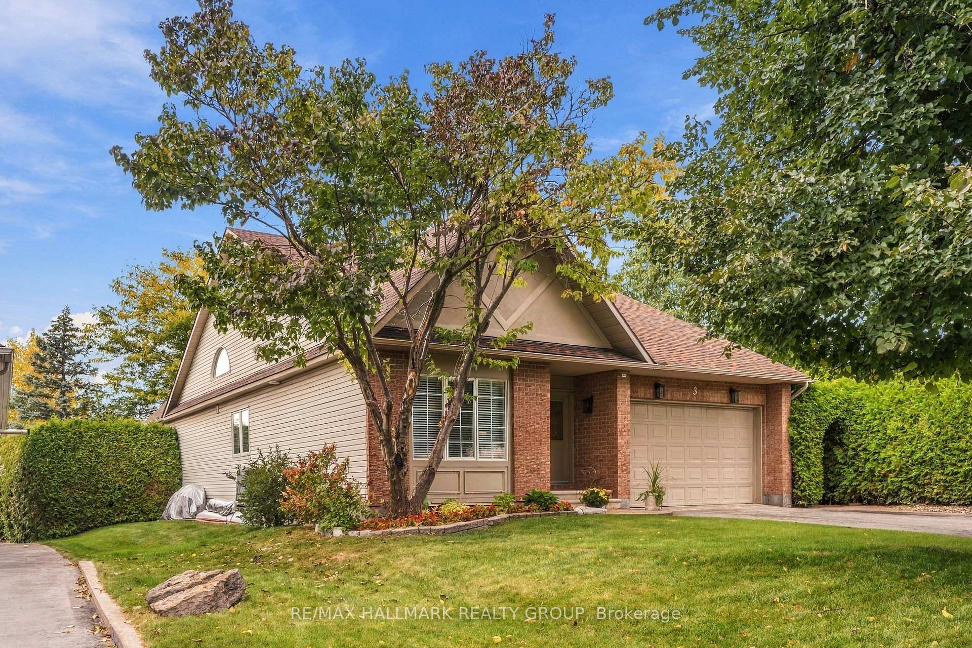 Photo of 3 Burnstead Crescent