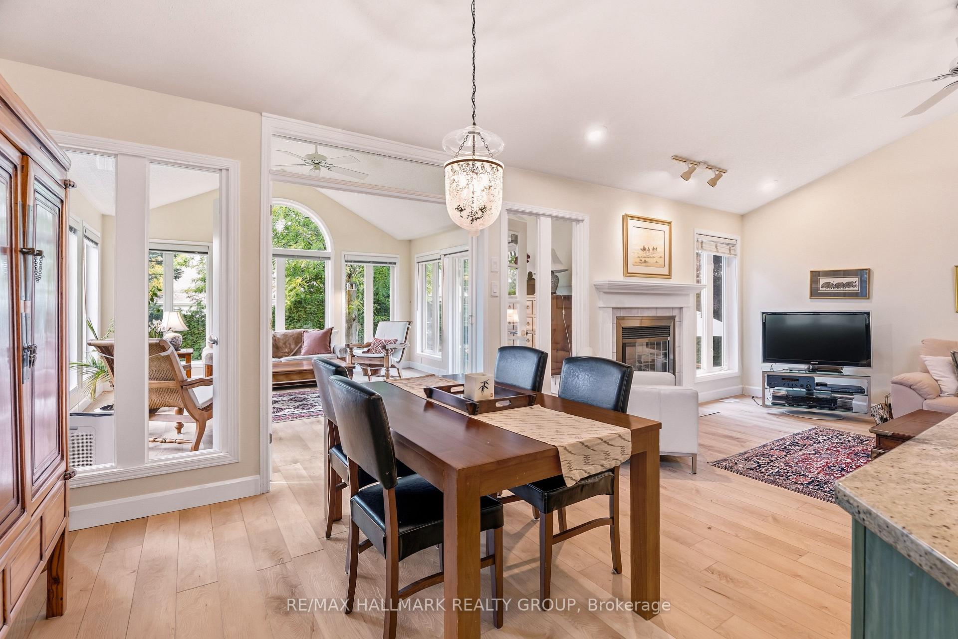Photo 19 of 3 Burnstead Crescent, Ottawa, Kanata - Emerald Meadows/Trailwest — HOMEH