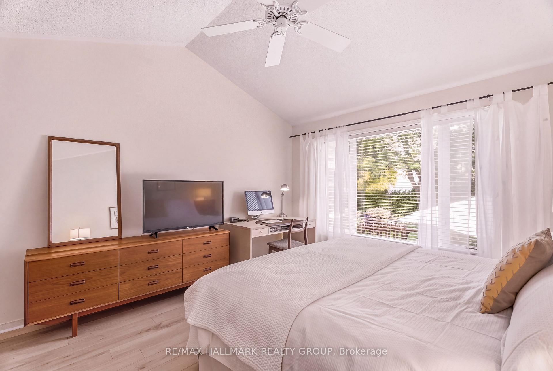 Photo 29 of 3 Burnstead Crescent, Ottawa, Kanata - Emerald Meadows/Trailwest — HOMEH