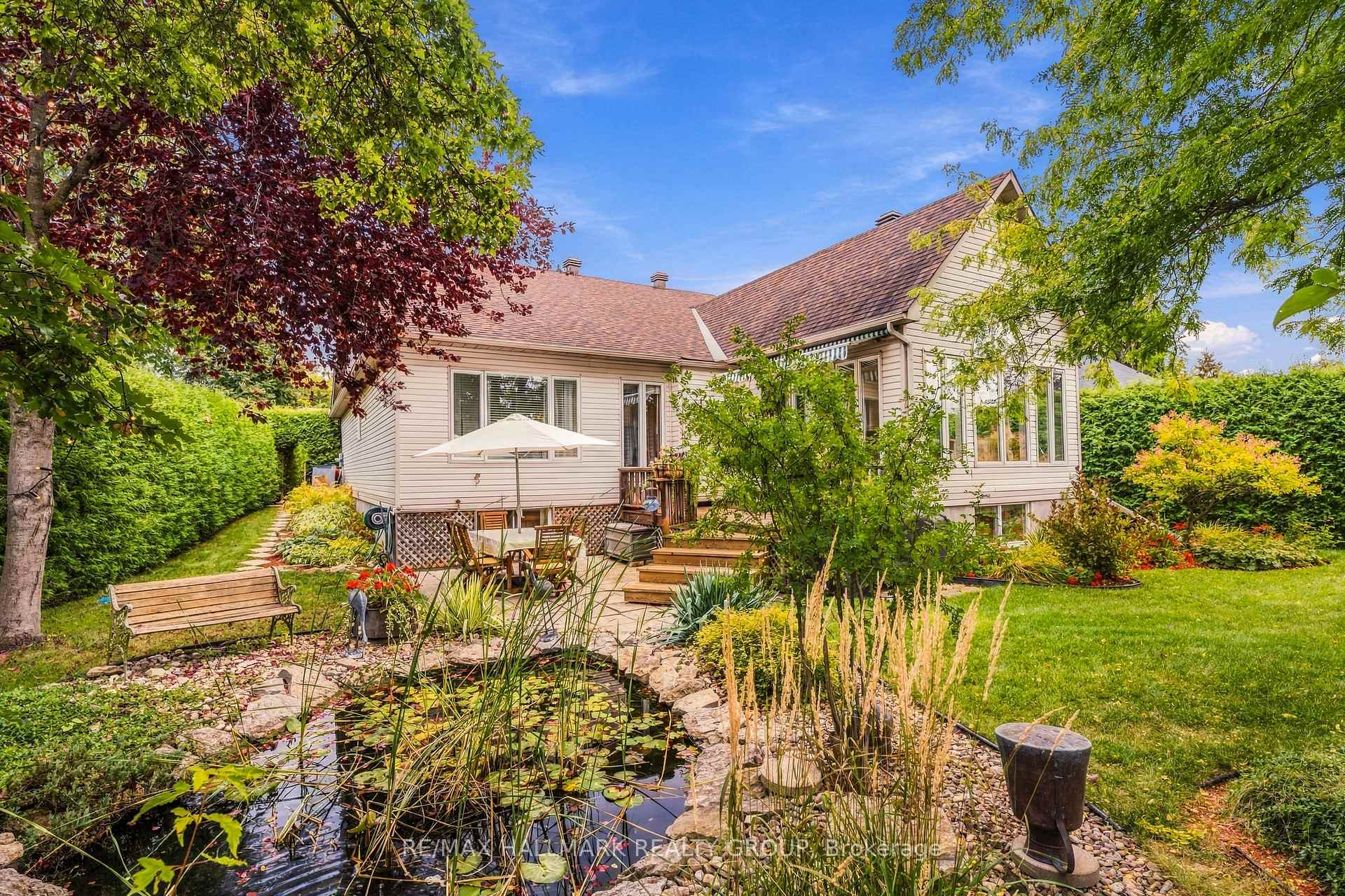 Photo 45 of 3 Burnstead Crescent, Ottawa, Kanata - Emerald Meadows/Trailwest — HOMEH