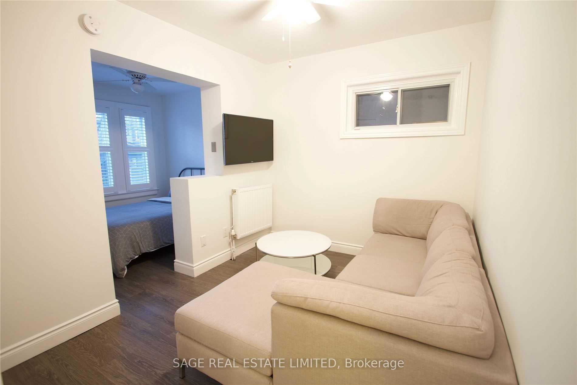 Photo 8 of Unit 1B, 8 Brookmount Road, Toronto, The Beaches — HOMEH