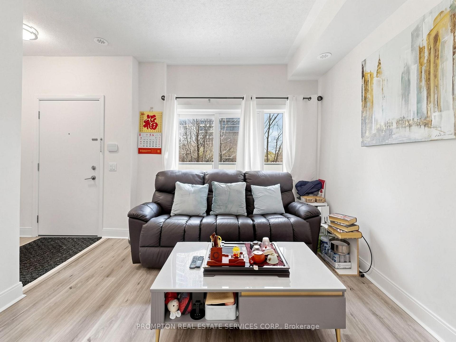 Photo 6 of Unit TH3, 330 Village Green Square, Scarborough, Agincourt South-Malvern West — HOMEH