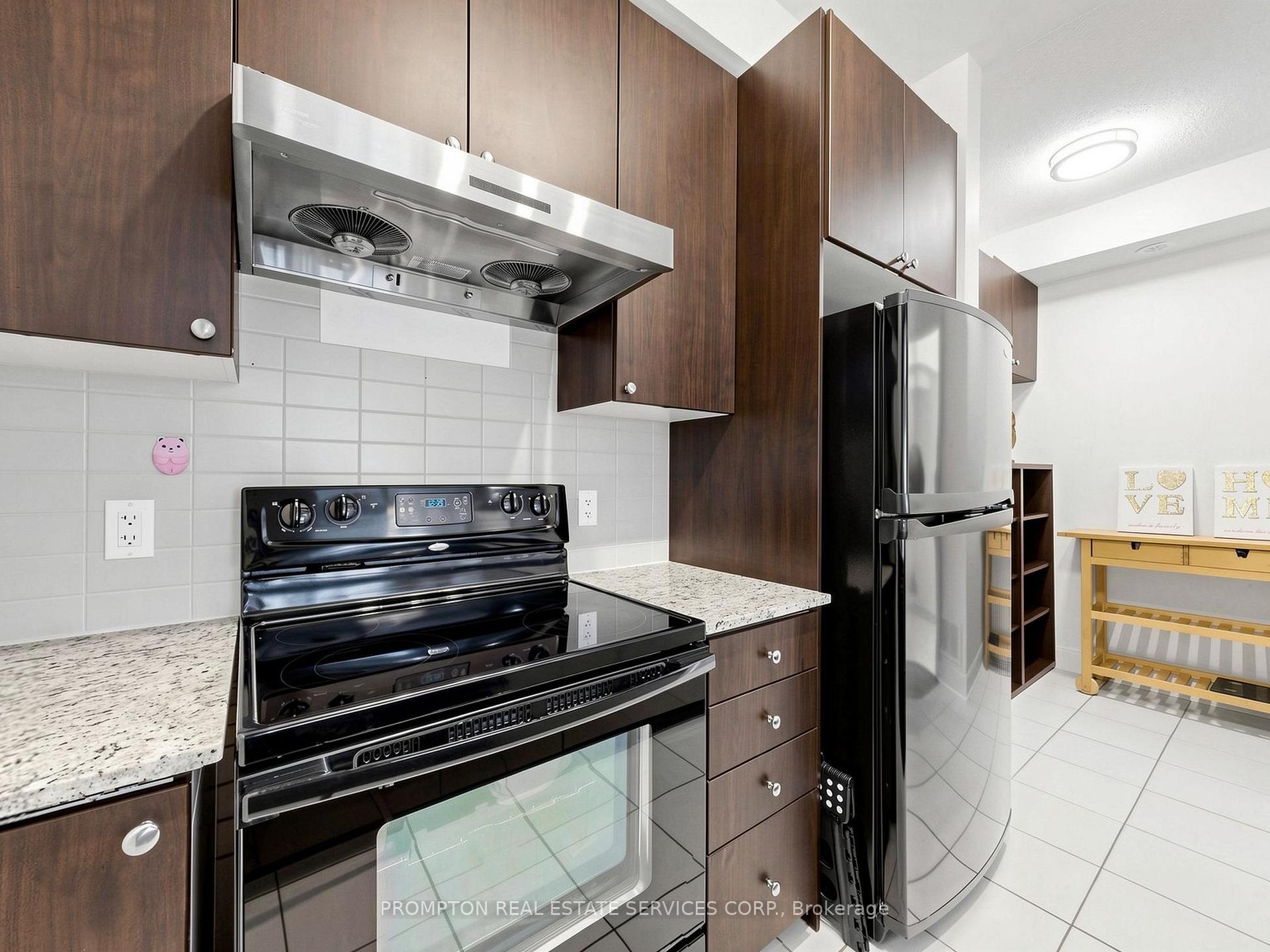 Photo 15 of Unit TH3, 330 Village Green Square, Scarborough, Agincourt South-Malvern West — HOMEH