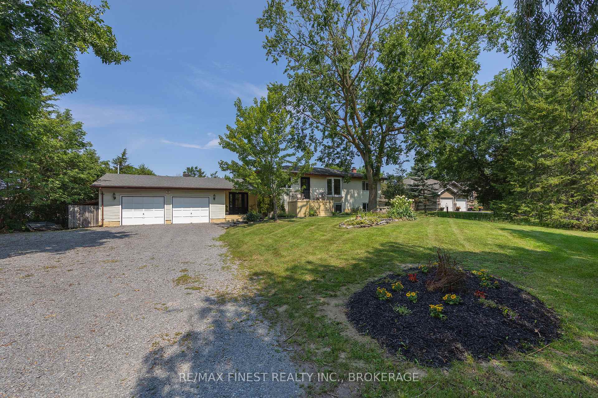 Photo 36 of 3420 Round Lake Road, Frontenac, Frontenac South — HOMEH