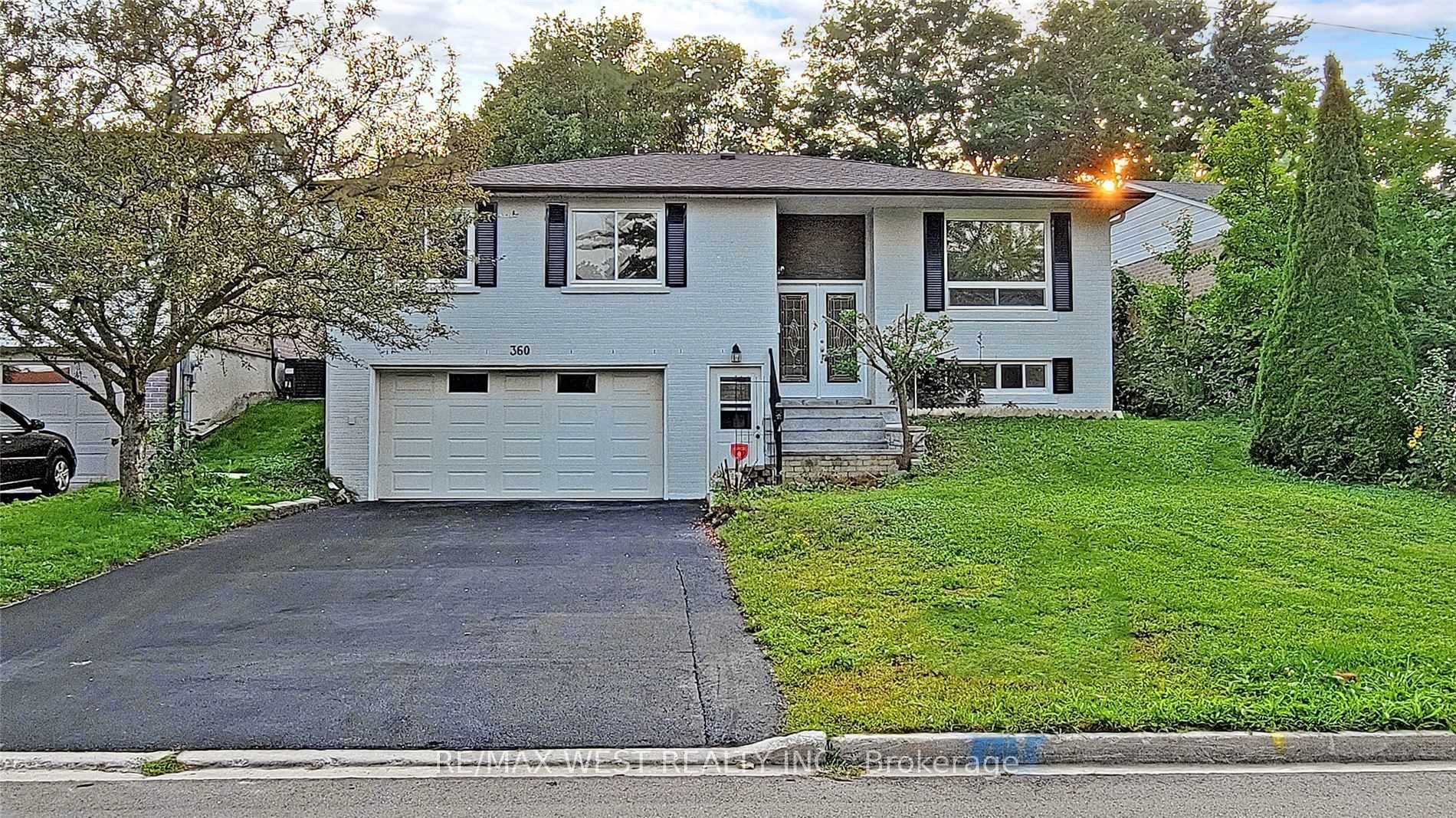 Front of Unit Lower, 360 Dixon Boulevard