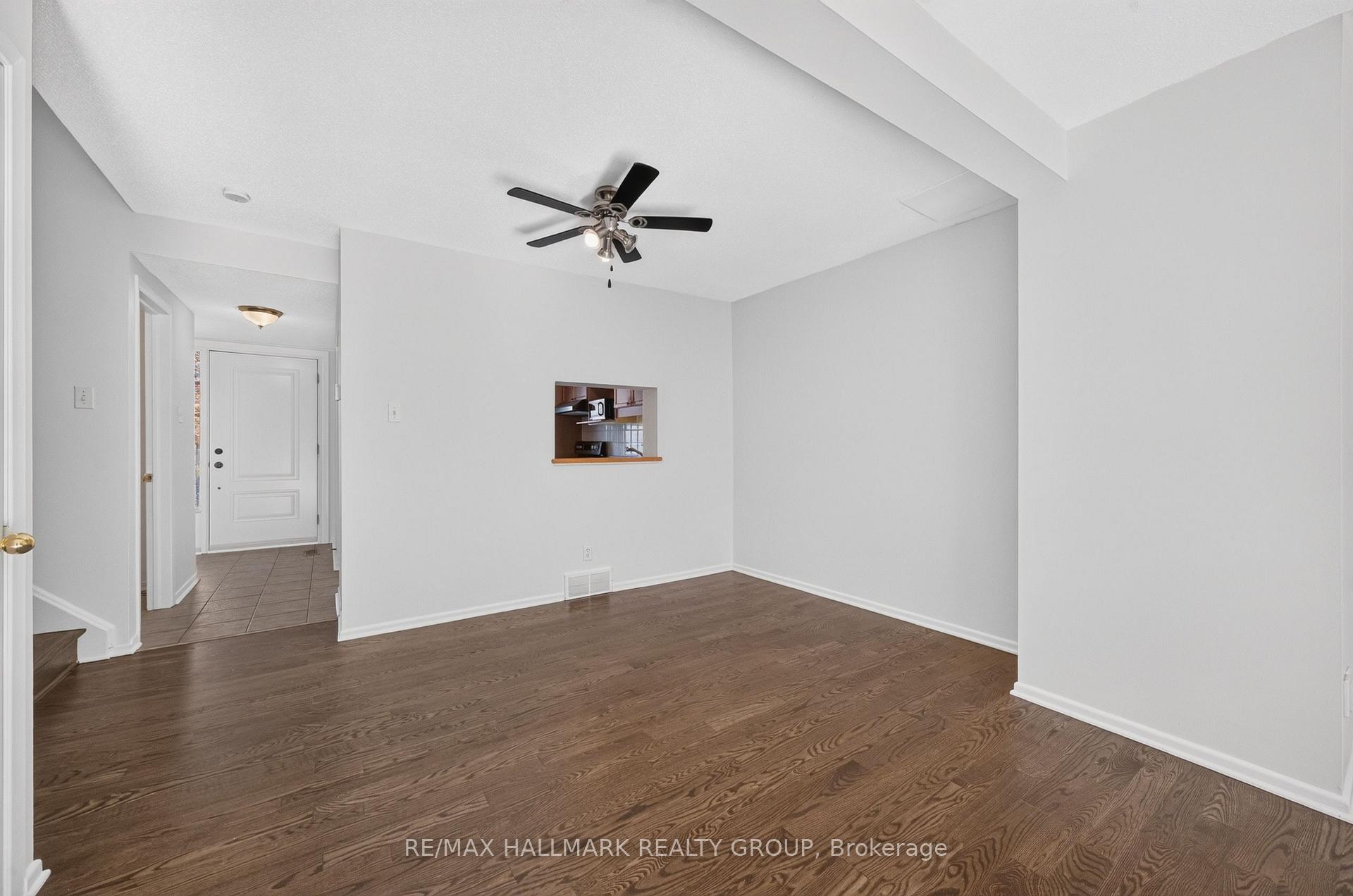 Photo 8 of 122 Costello Avenue, Ottawa, Leslie Park — HOMEH