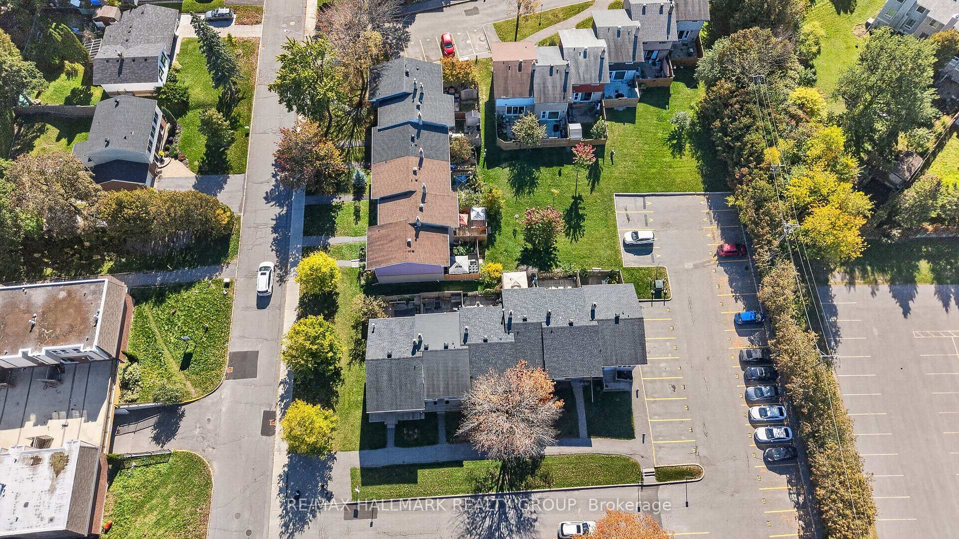 Photo 39 of 122 Costello Avenue, Ottawa, Leslie Park — HOMEH
