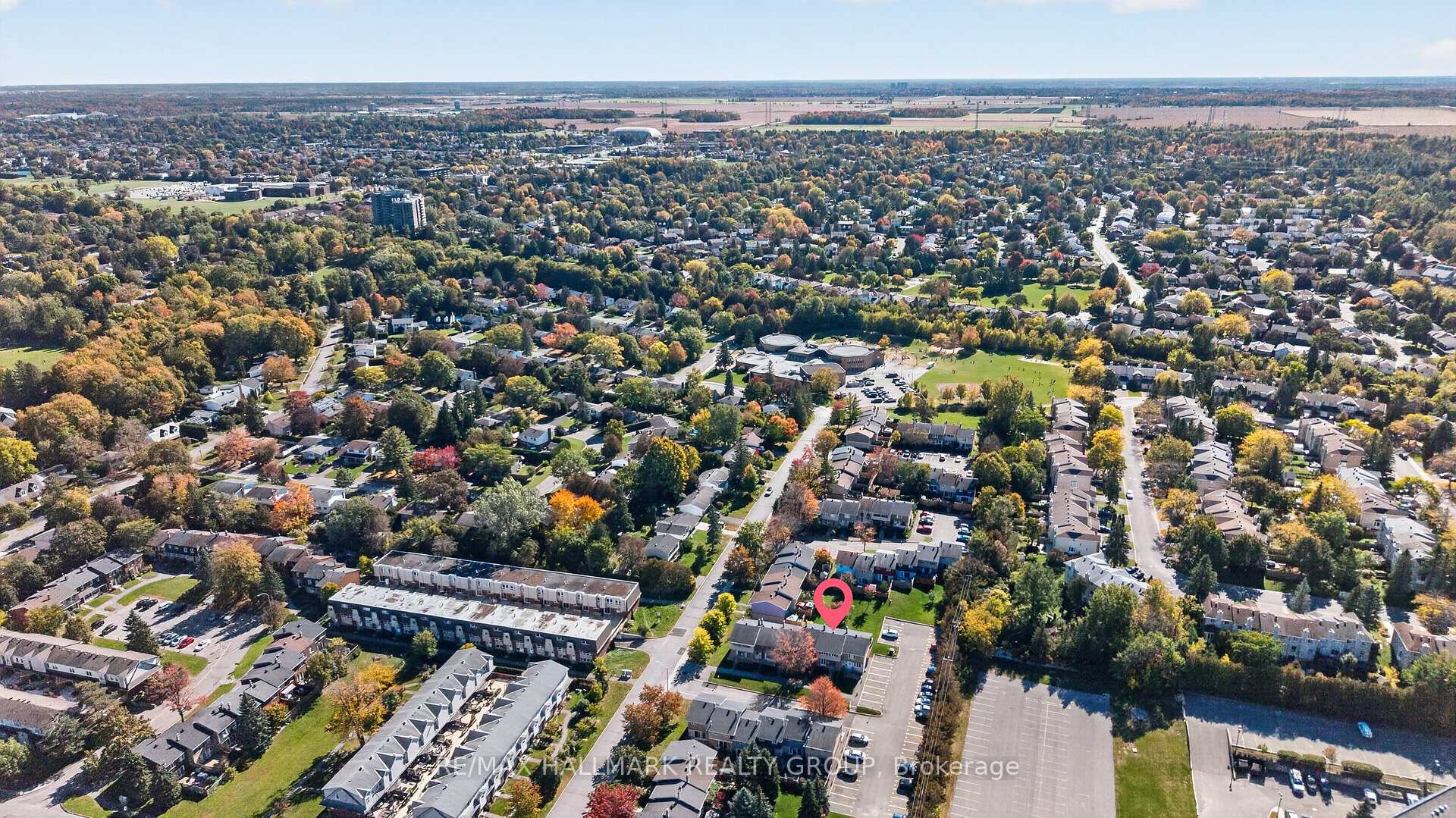 Photo 40 of 122 Costello Avenue, Ottawa, Leslie Park — HOMEH