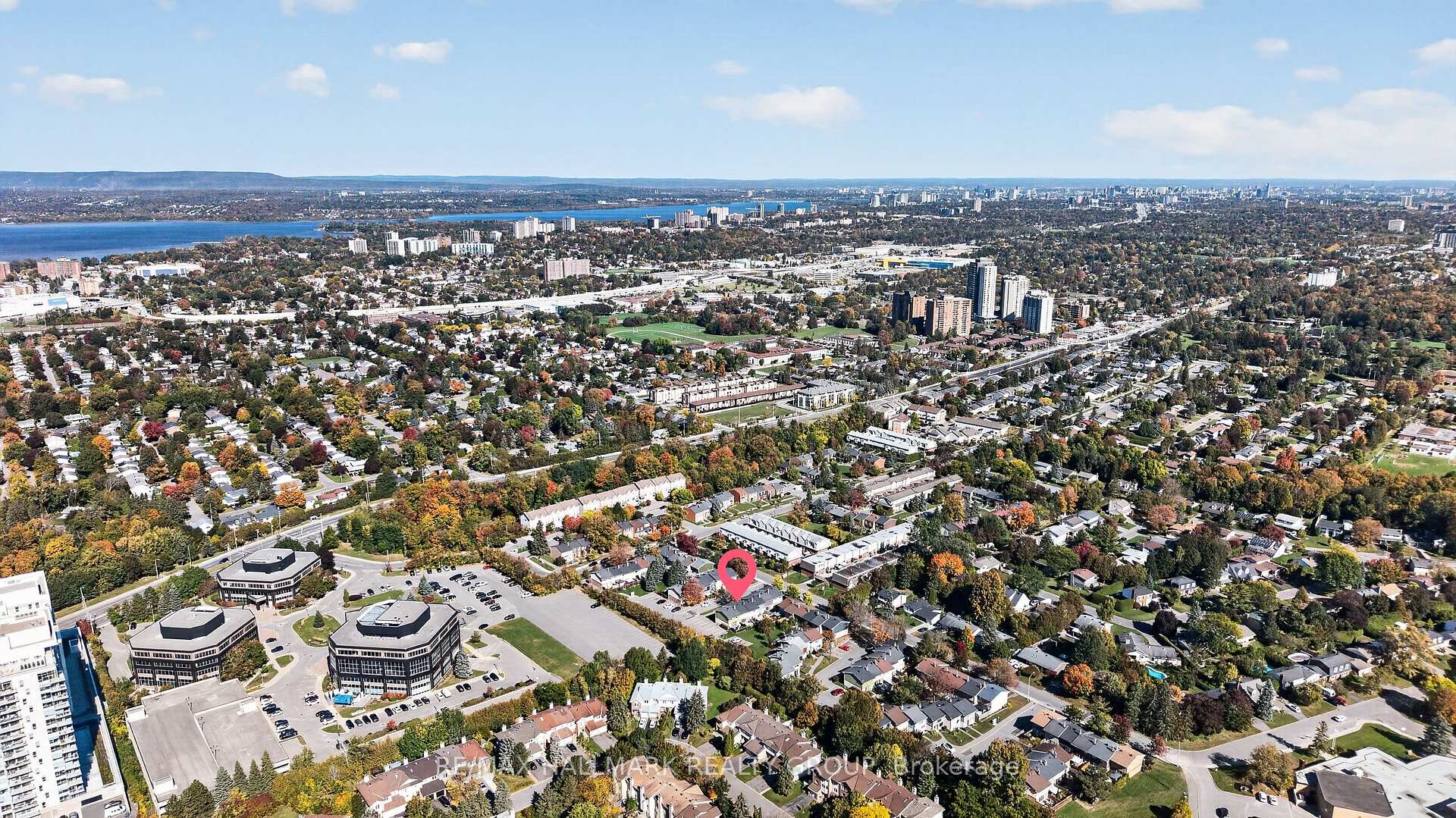Photo 43 of 122 Costello Avenue, Ottawa, Leslie Park — HOMEH