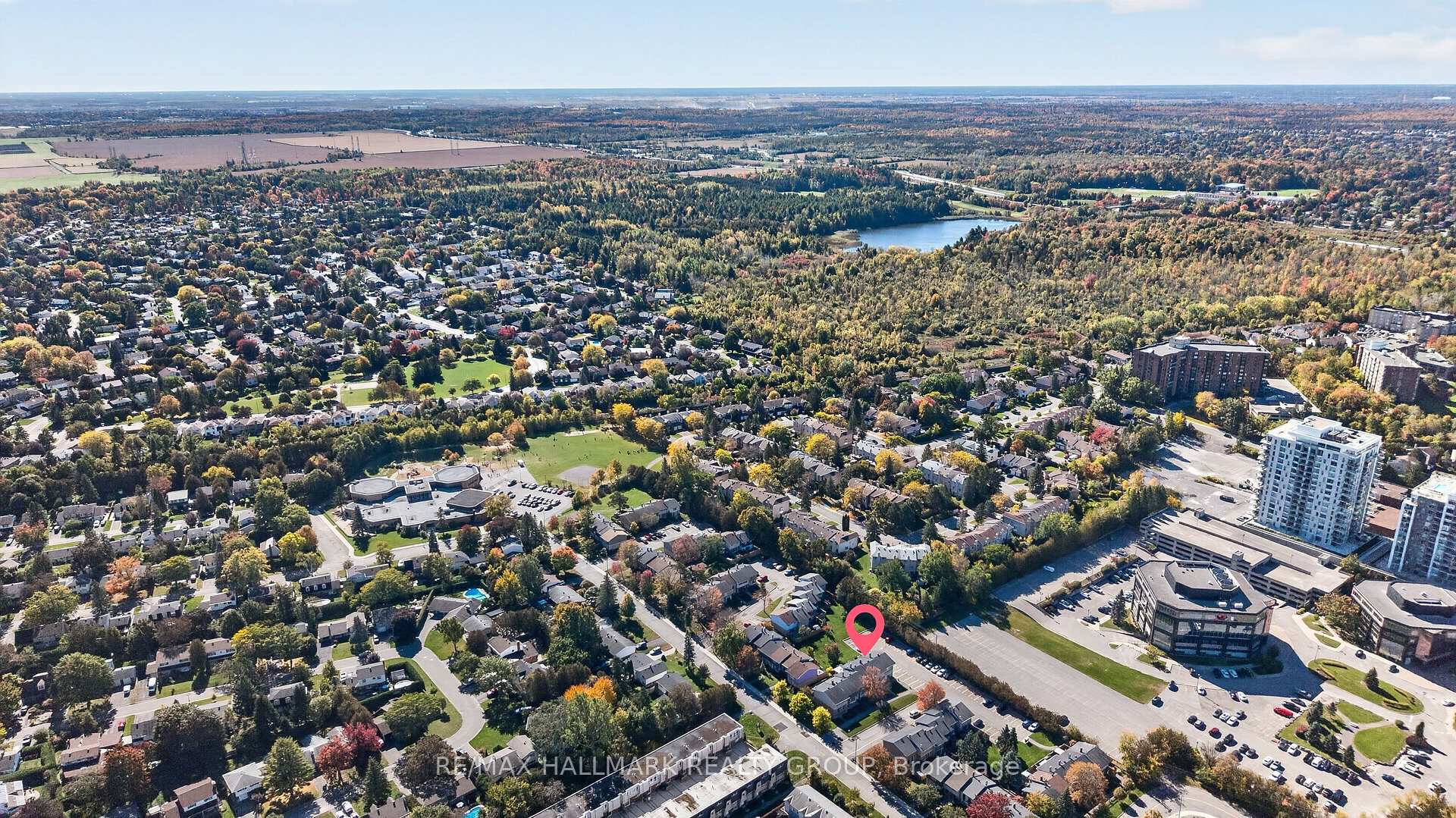 Photo 44 of 122 Costello Avenue, Ottawa, Leslie Park — HOMEH