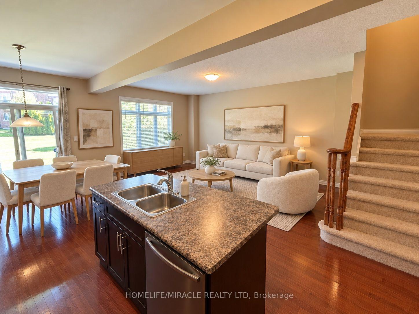 Photo 5 of 133 Oakhaven Place, Hamilton, Meadowlands — HOMEH