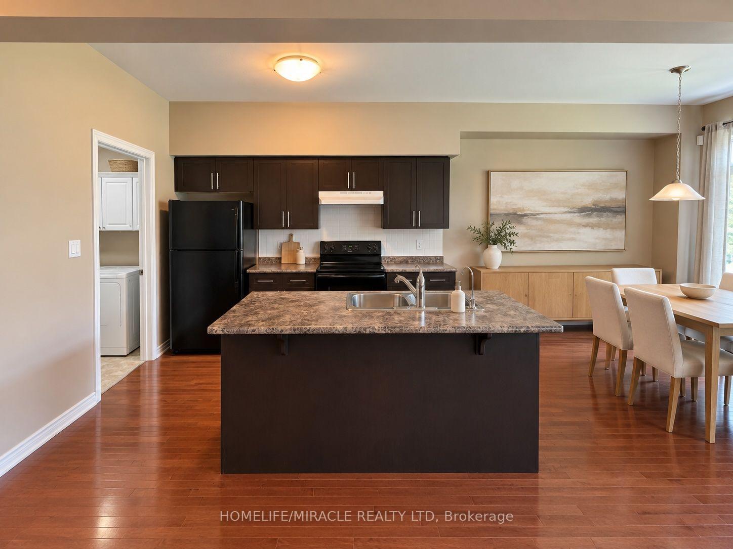 Photo 6 of 133 Oakhaven Place, Hamilton, Meadowlands — HOMEH
