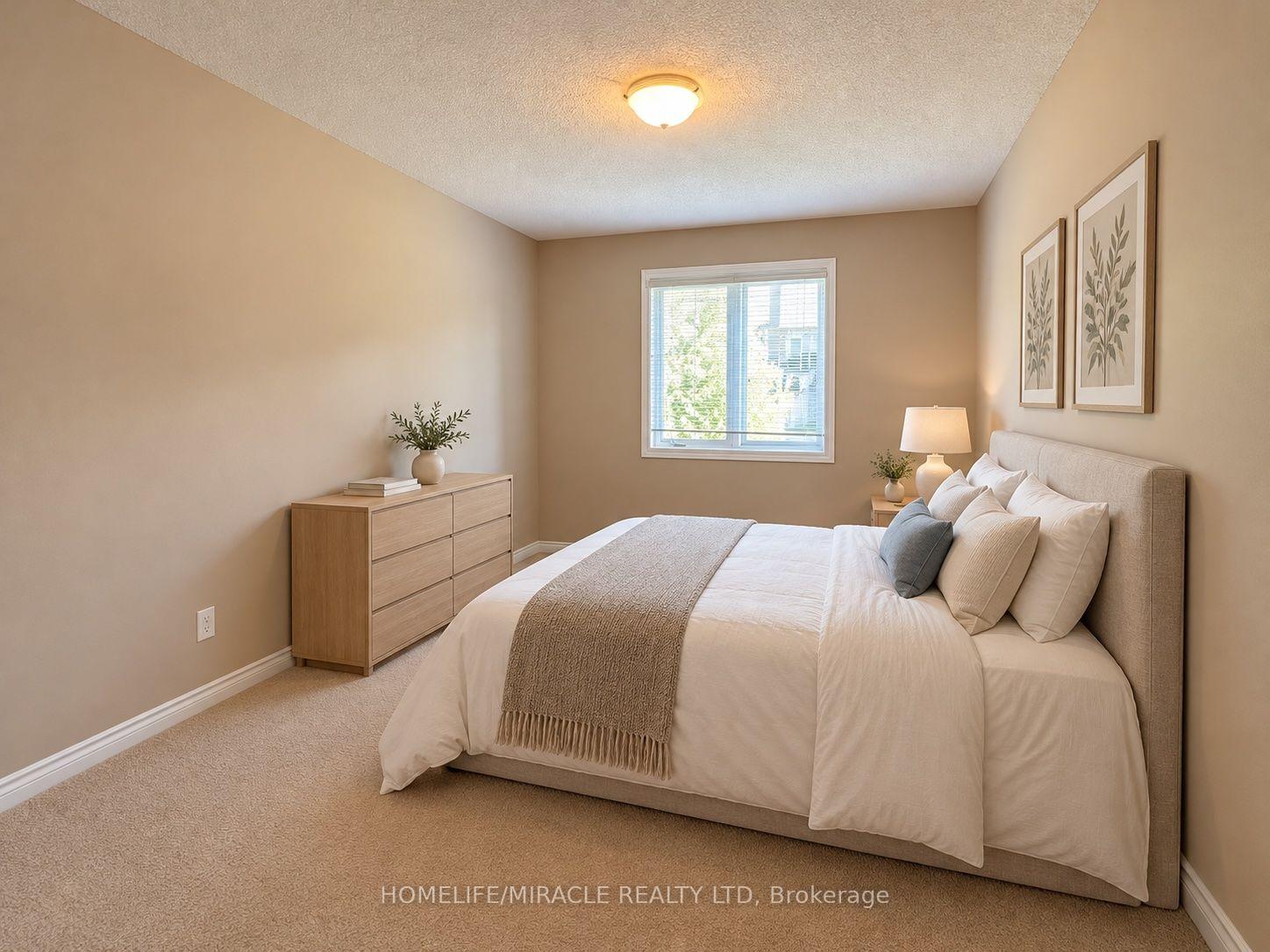 Photo 18 of 133 Oakhaven Place, Hamilton, Meadowlands — HOMEH