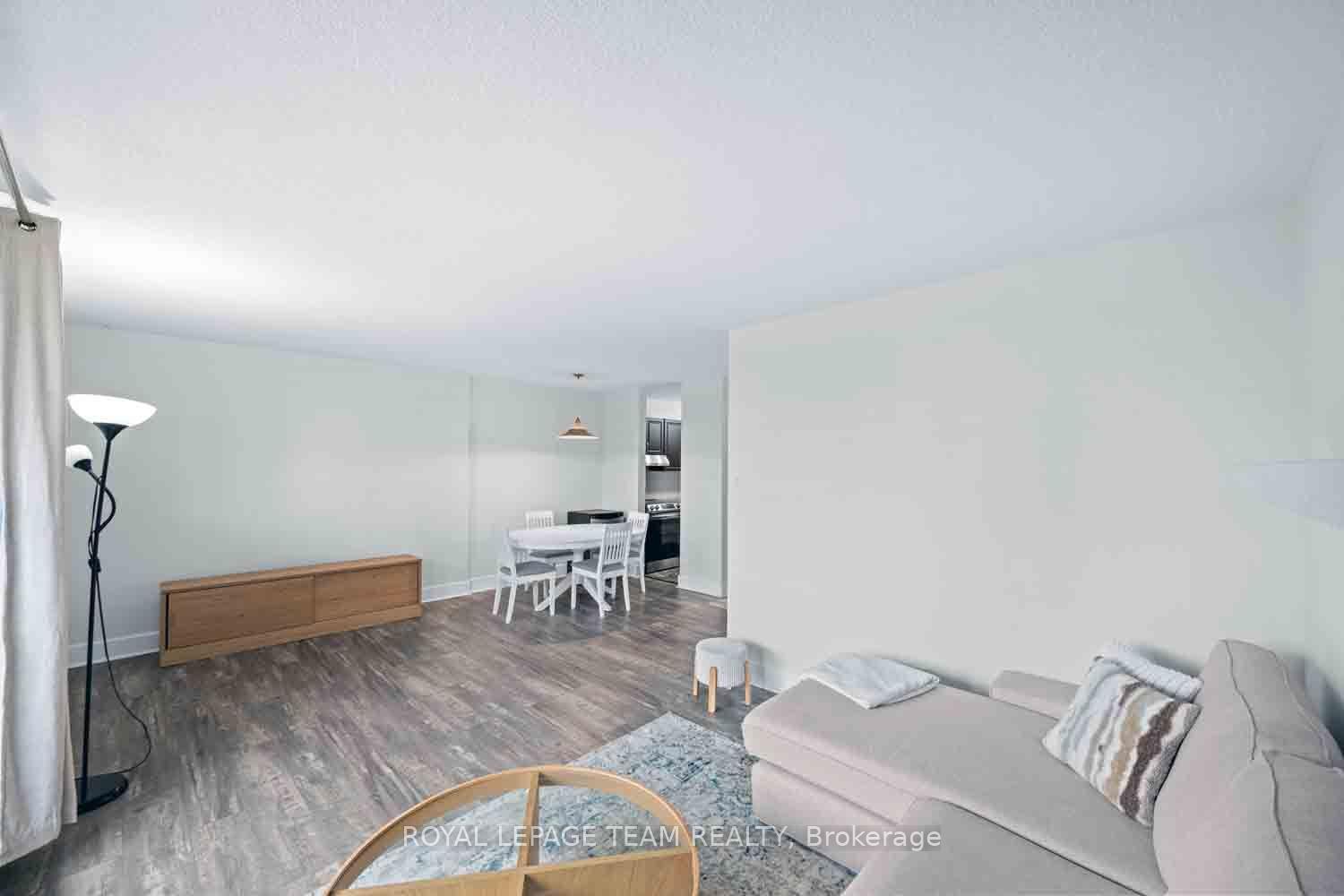 Photo 11 of Unit 409, 2000 Jasmine Crescent, Ottawa, Beacon Hill South — HOMEH