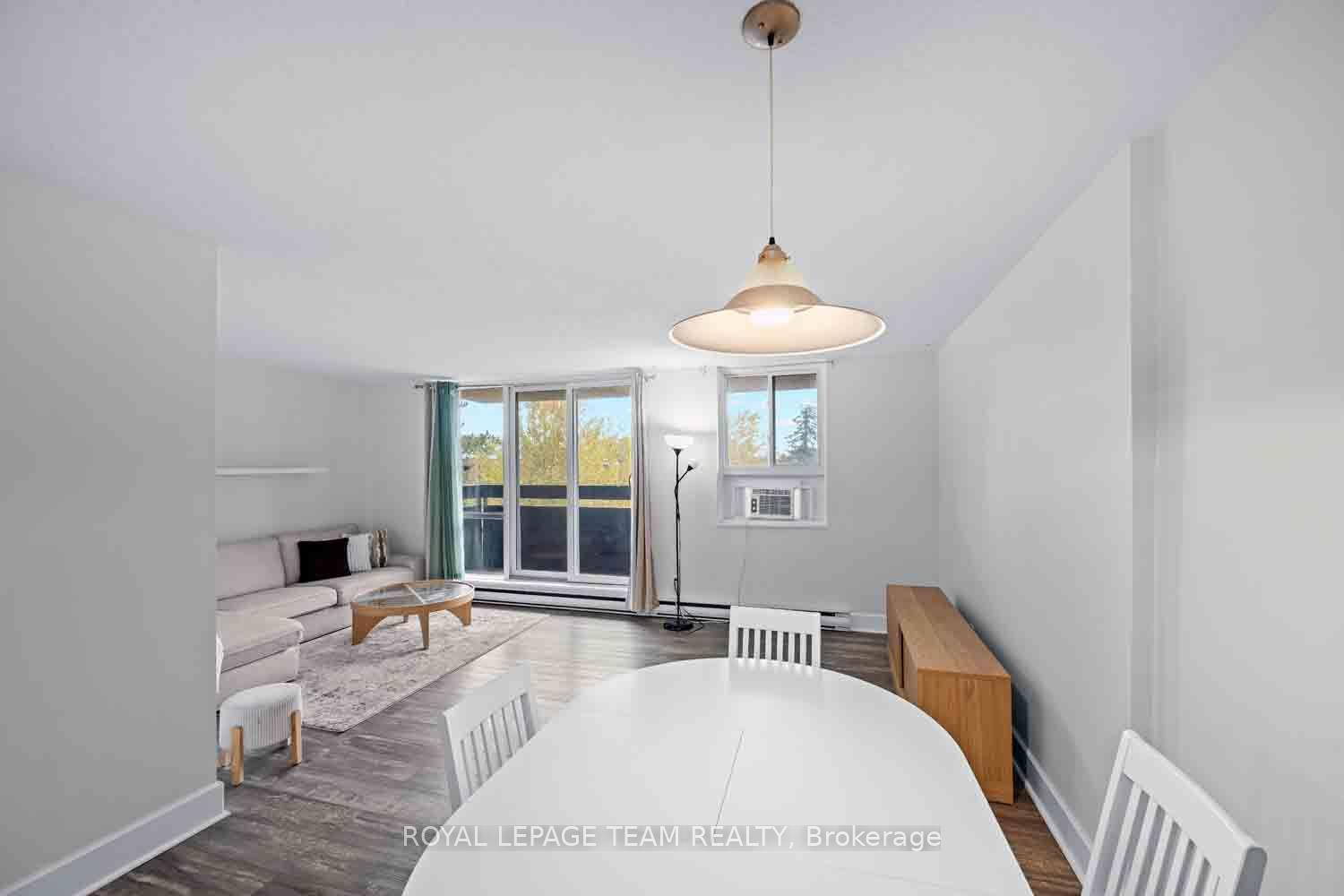 Photo 12 of Unit 409, 2000 Jasmine Crescent, Ottawa, Beacon Hill South — HOMEH