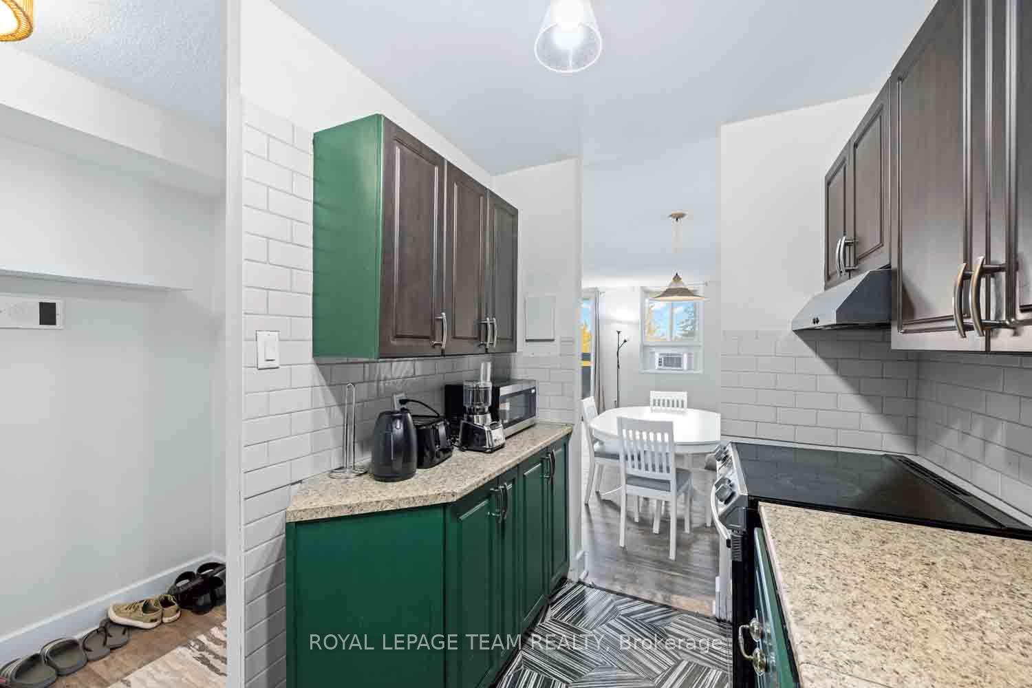Photo 16 of Unit 409, 2000 Jasmine Crescent, Ottawa, Beacon Hill South — HOMEH