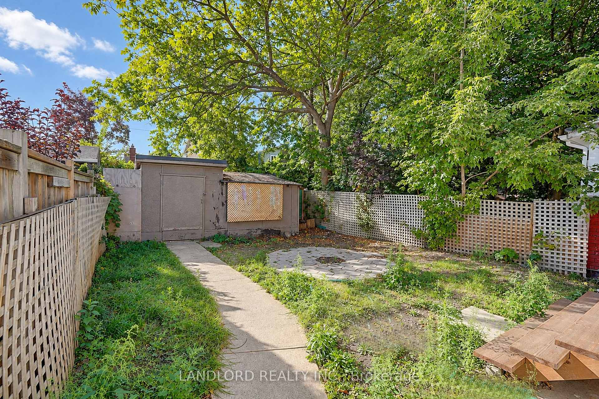 Photo 4 of Unit Main Fl, 45 Craydon Avenue, North York, Mount Dennis — HOMEH